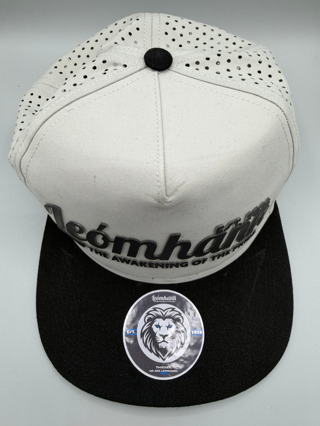 Flat Peak Light Grey
